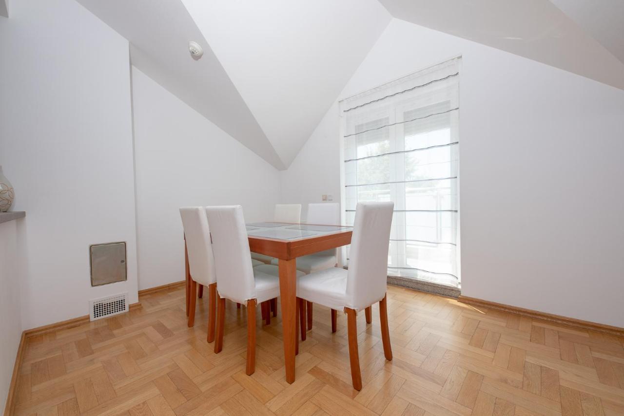 Apartmani Spoljar Zupanja Exterior foto