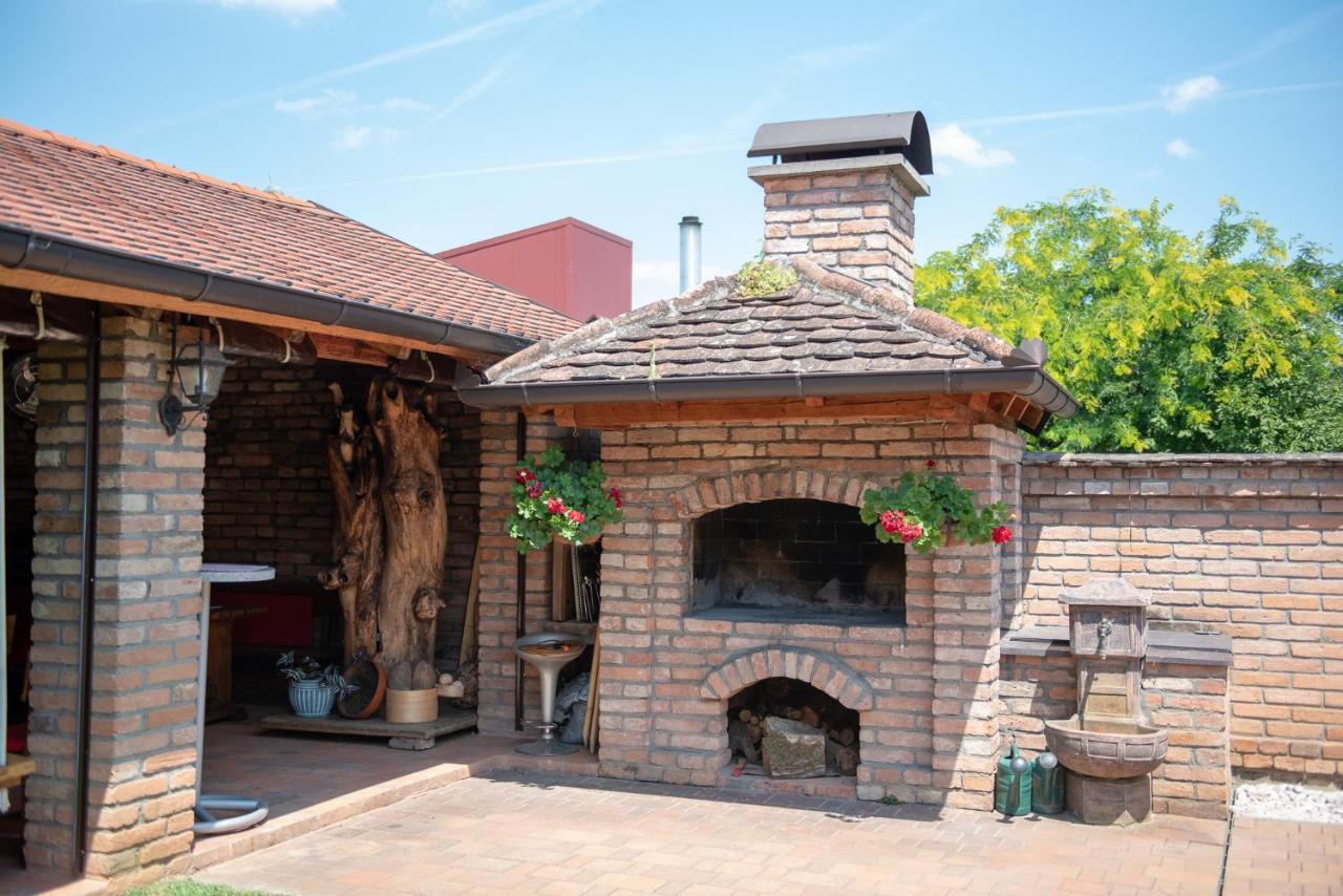 Apartmani Spoljar Zupanja Exterior foto
